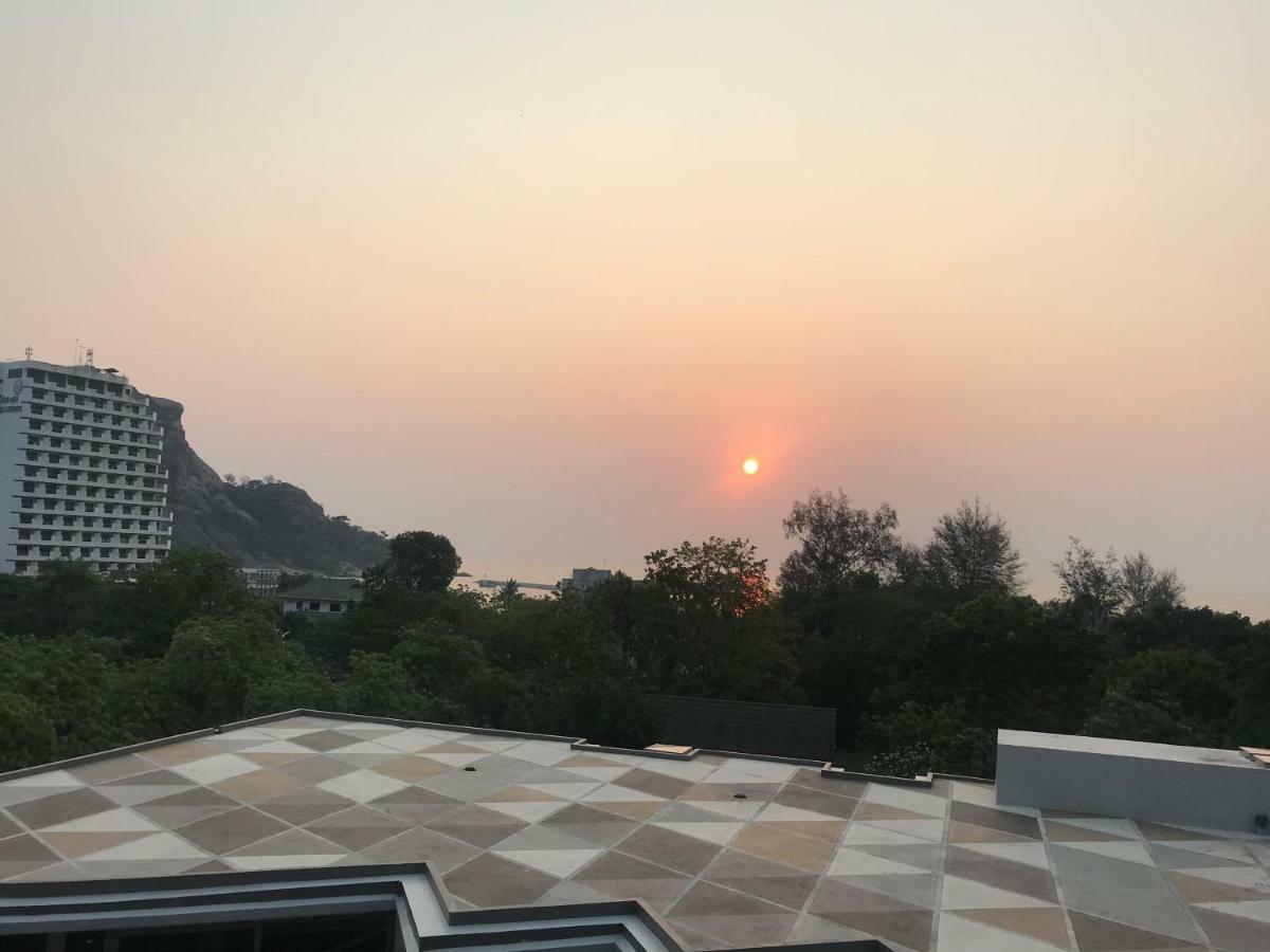 The Pine Hua Hin 아파트 외부 사진